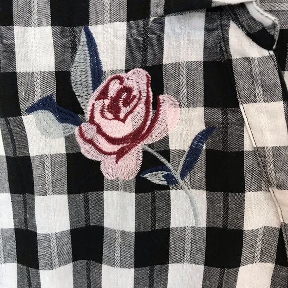 Skies Are Blue Black and White Check Embroidered Blouse Size Large - Picture 4 of 12